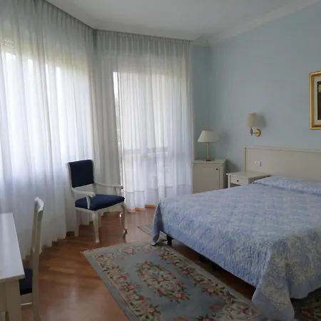Hotel Royal 3*