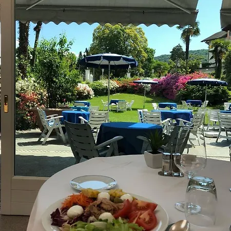 Royal Hotel 3*